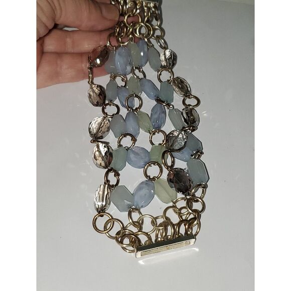 A Very Chunky Acrylic Beaded Chain Bracelet Blue Magnetic Evening Casual Boho - Picture 8 of 9